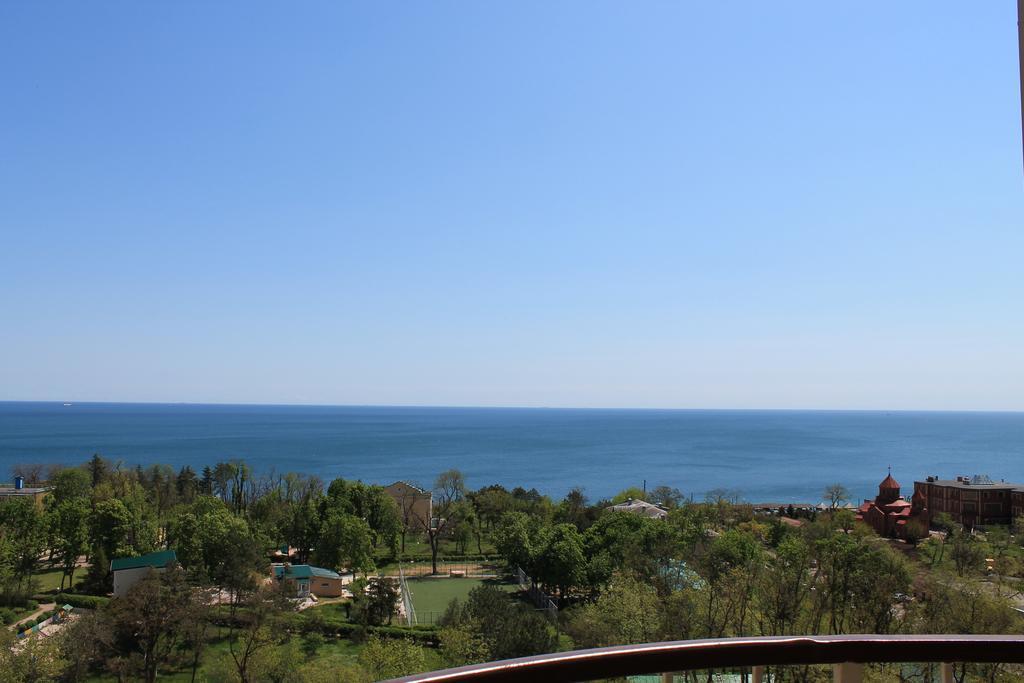 Apartment With Fantastic Sea View 敖德萨 客房 照片